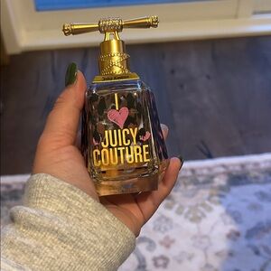 I 🩷 Juicy Couture